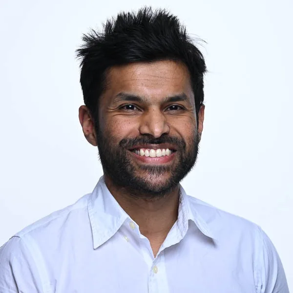 Portrait of Dr Clive Fernando